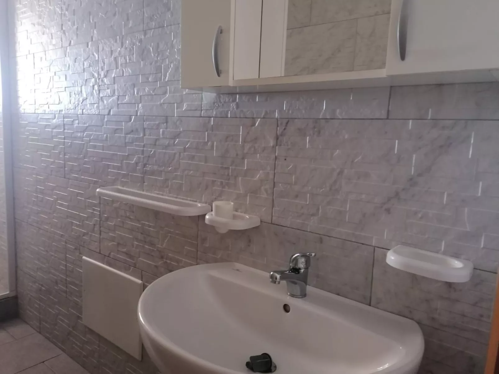 Zwei-Zimmer-Wohnung mit Meerblick-Binnen