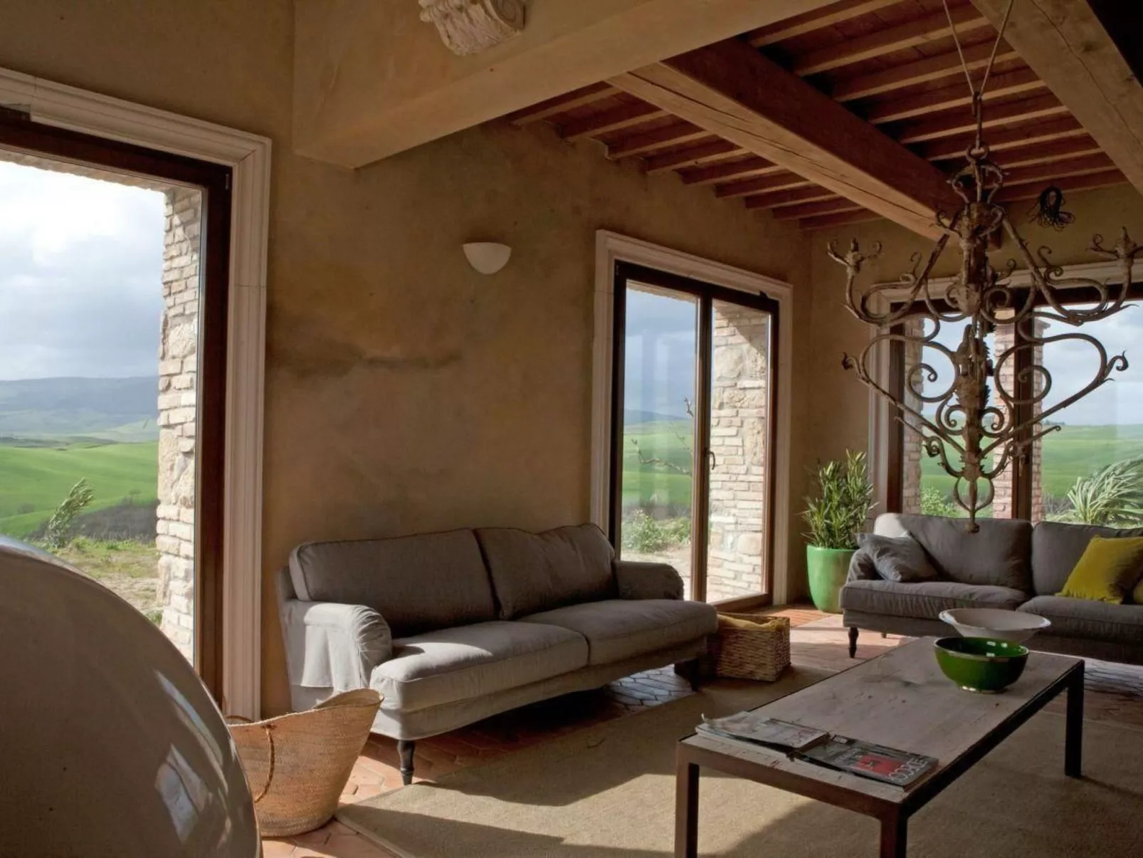 "Villa VII tempo" mit gemeinschaftlichem Pool-Image-tags.info