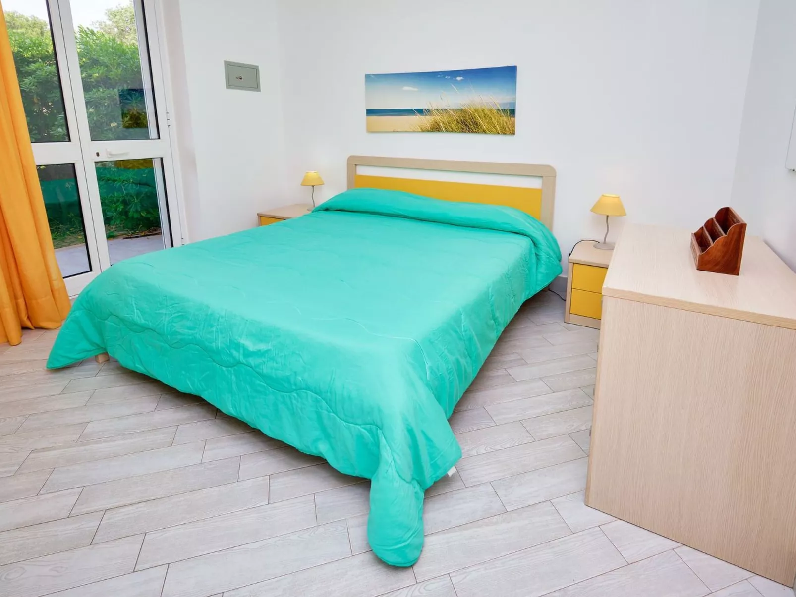 In Marina Di Ragusa mit Terrasse, Grill und Garten-Image-tags.info