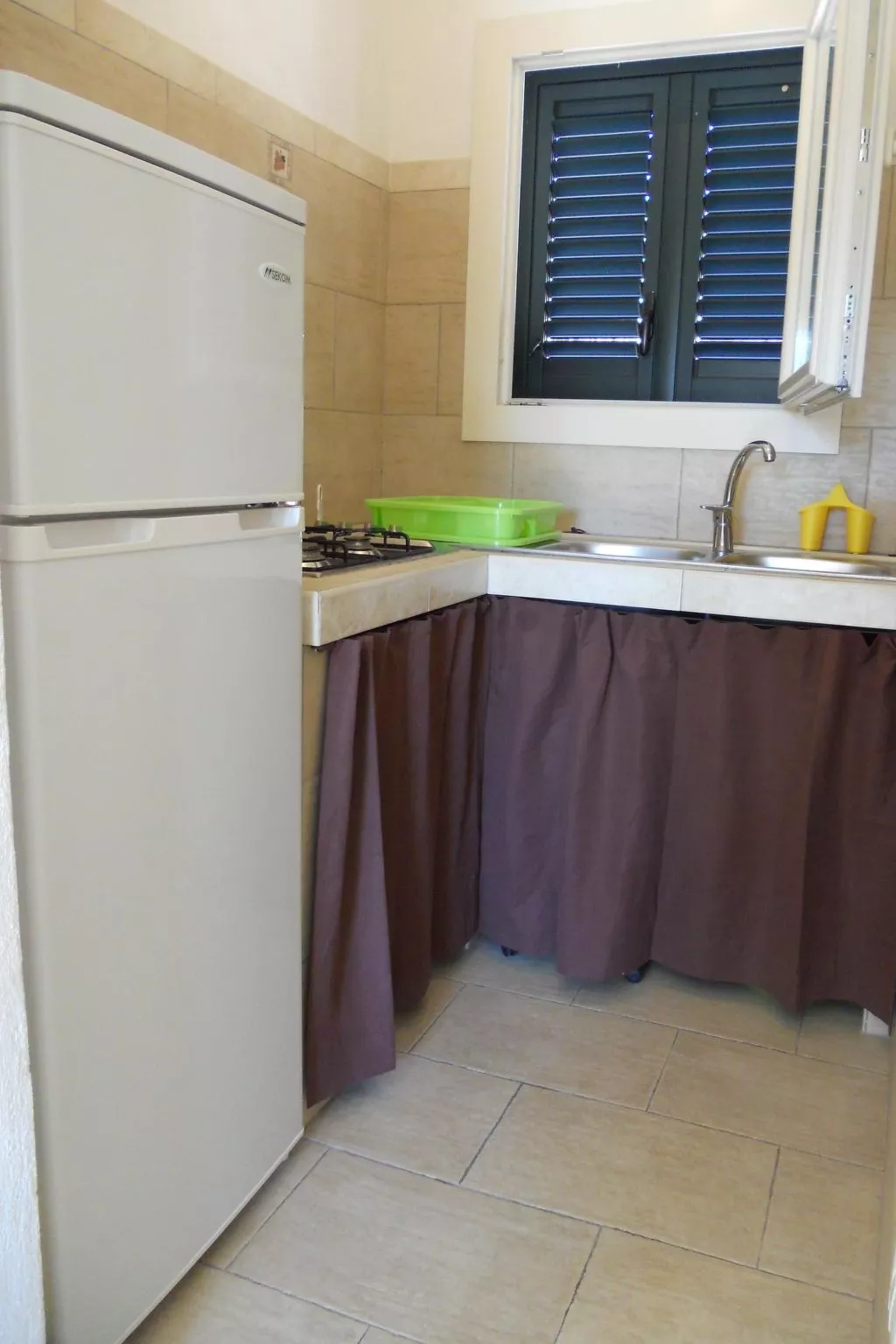 Schönes und gemütliches Studio-Apartment-Image-tags.info