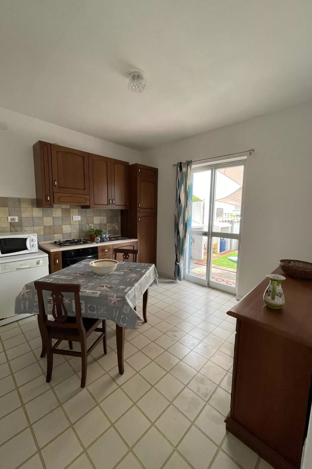 Haus in La Caletta mit Garten und Grill-Image-tags.info