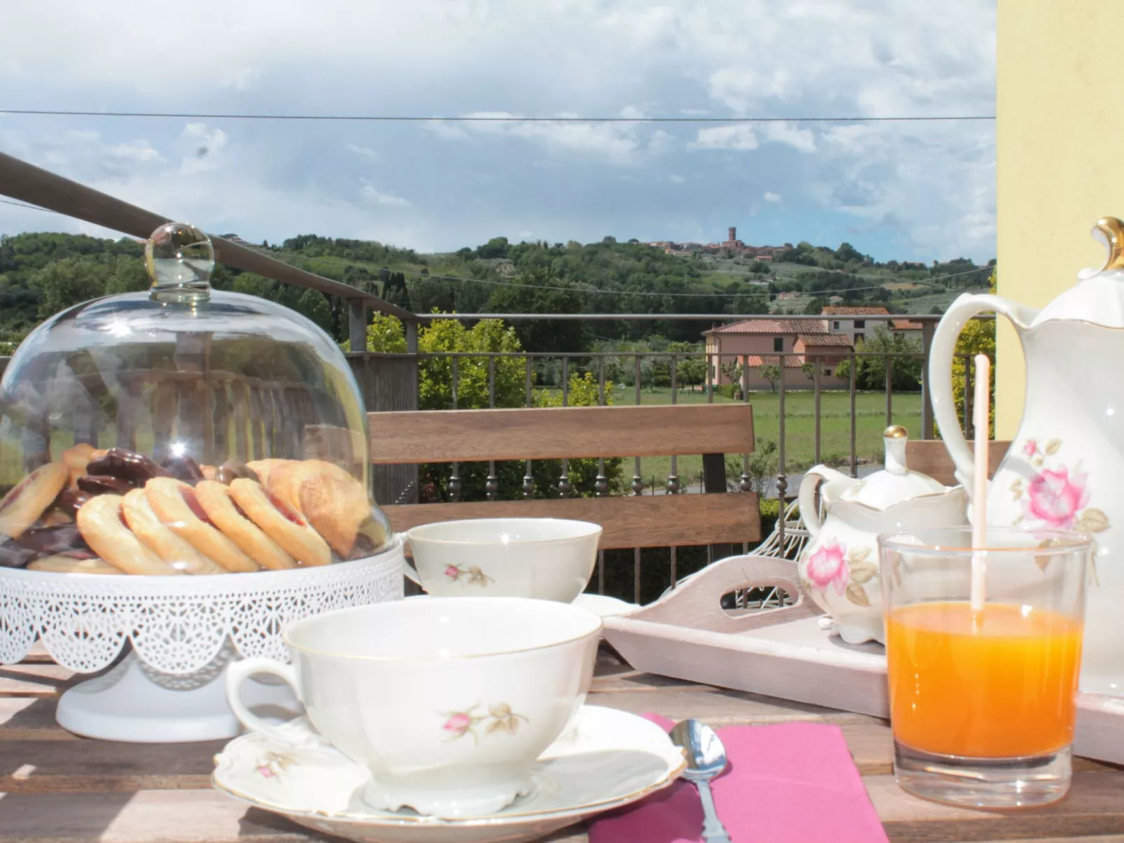 La Valinfiore Charmantes Haus-Buiten