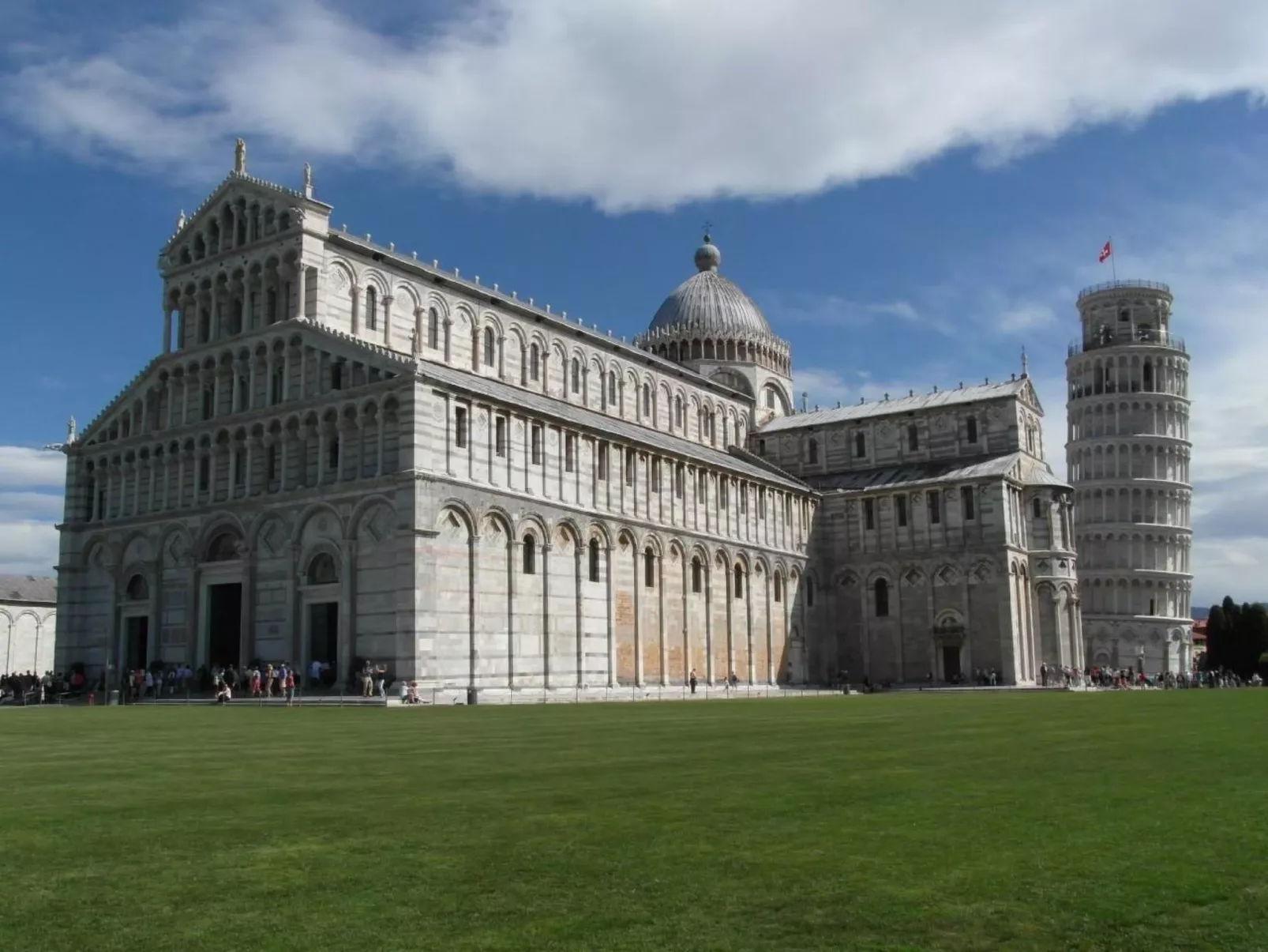 In Cascina mit privatem Parkplatz-Image-tags.info