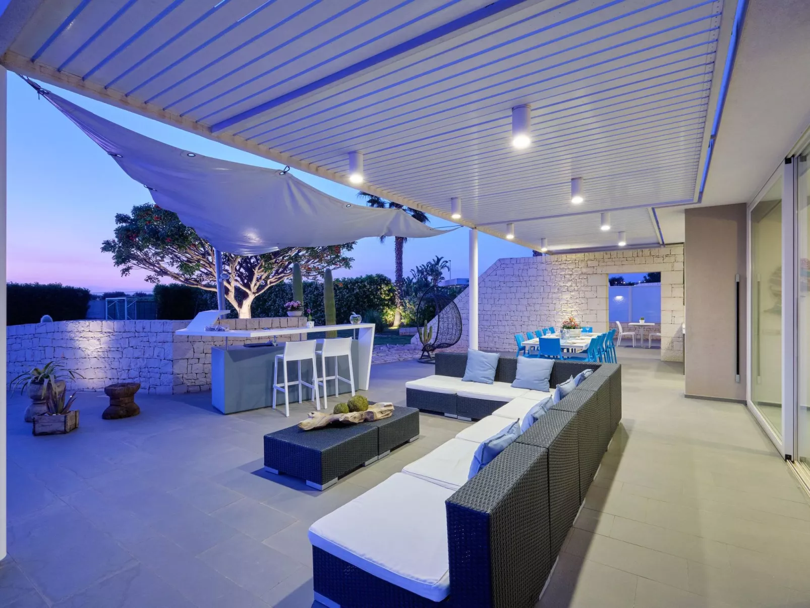 Anthea, Villa mit Pool und Fußball-Tennisplatz nur wenige Kilometer vom Strand-Binnen