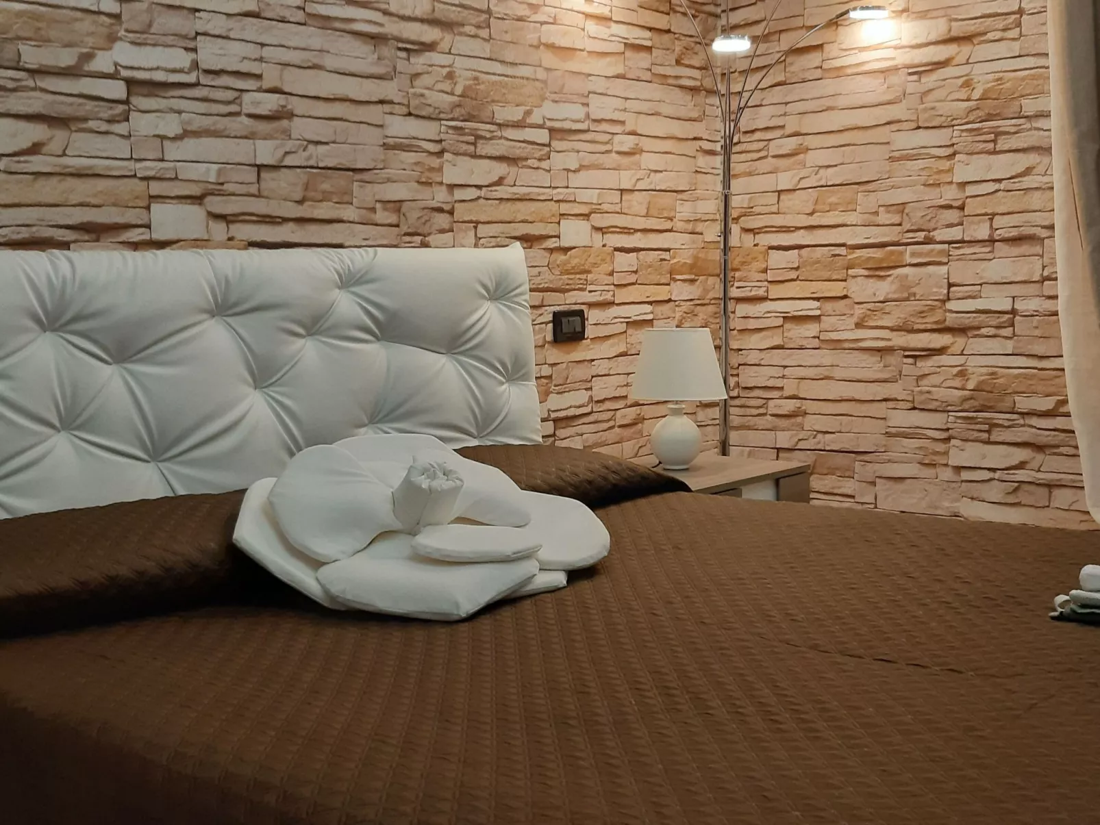 Stilvoller und gemütlicher Mini mit Garage-Binnen