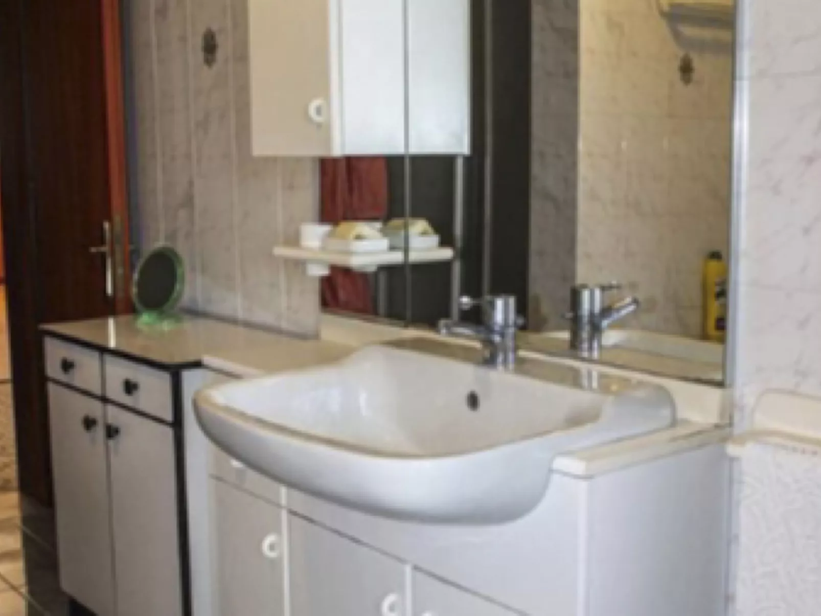 Wohnung mit Seeblick in Villa Elena-Binnen