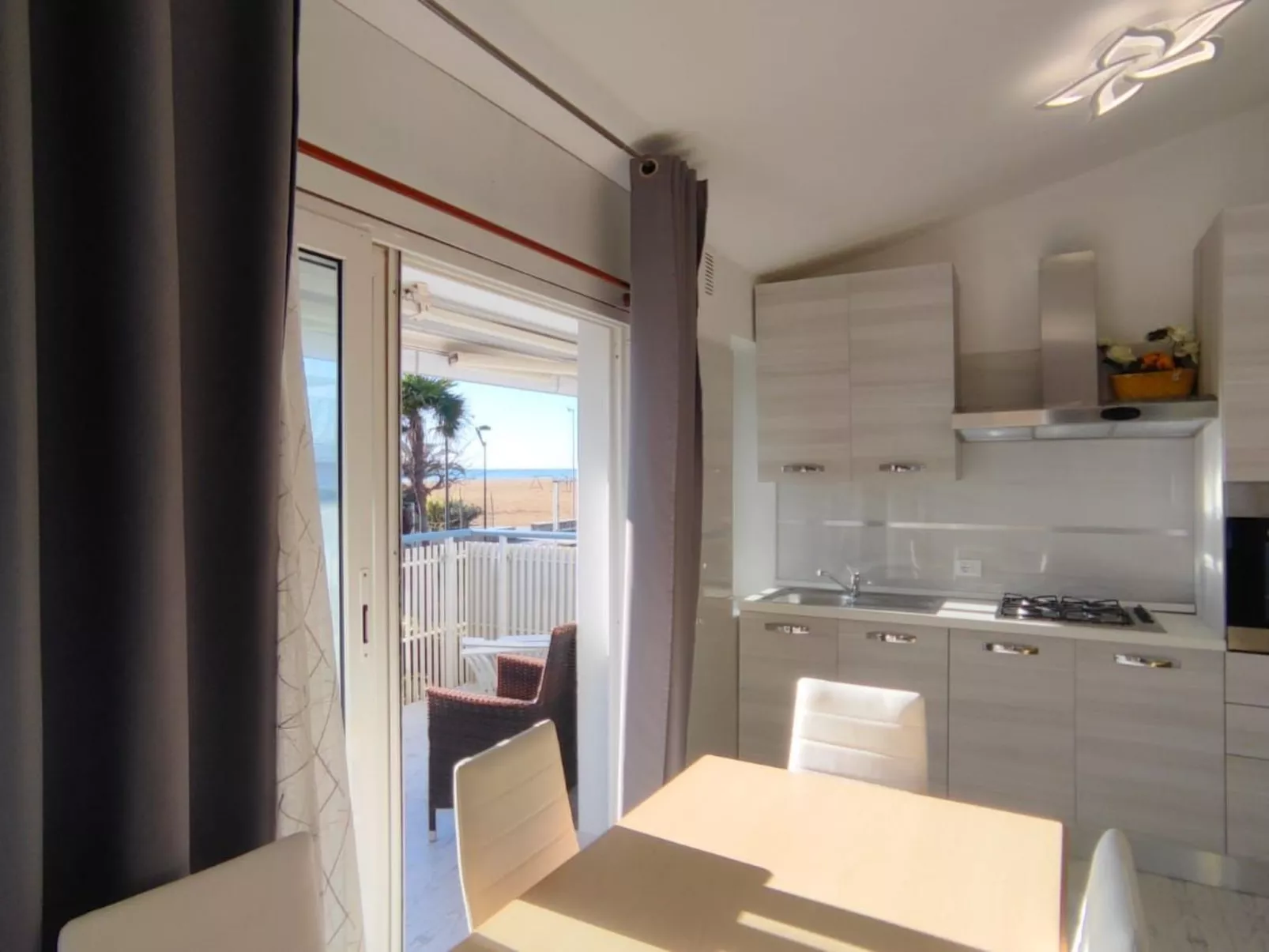 Wohnung "Villa Miami" mit Balkon im ersten Stock-Binnen