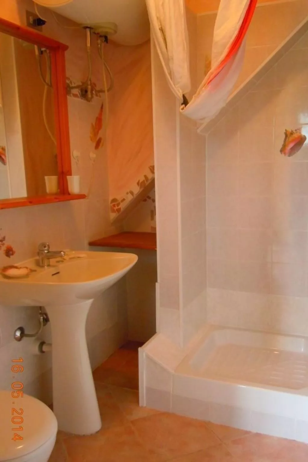 Schönes Ferienhaus mit Garten und Whirlpool-Binnen