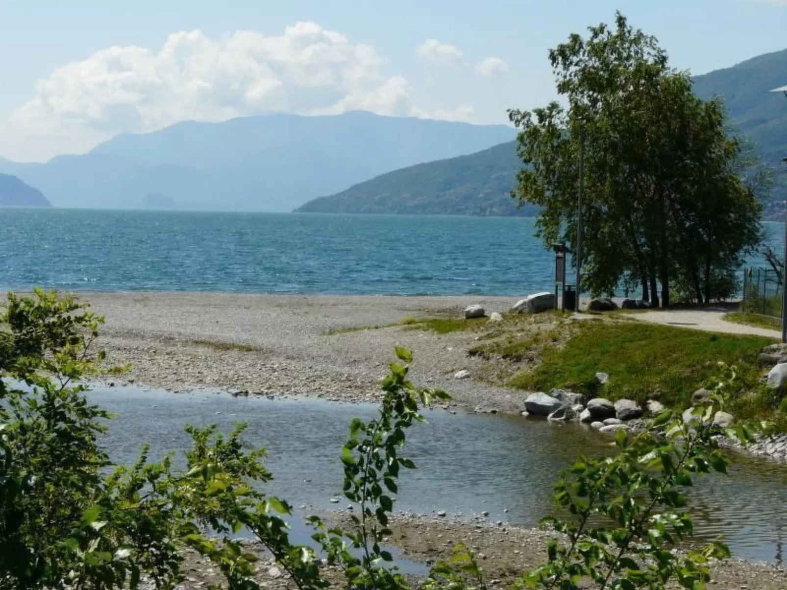 Wohnung 'Manuela 10' mit Wasserblick-Buiten