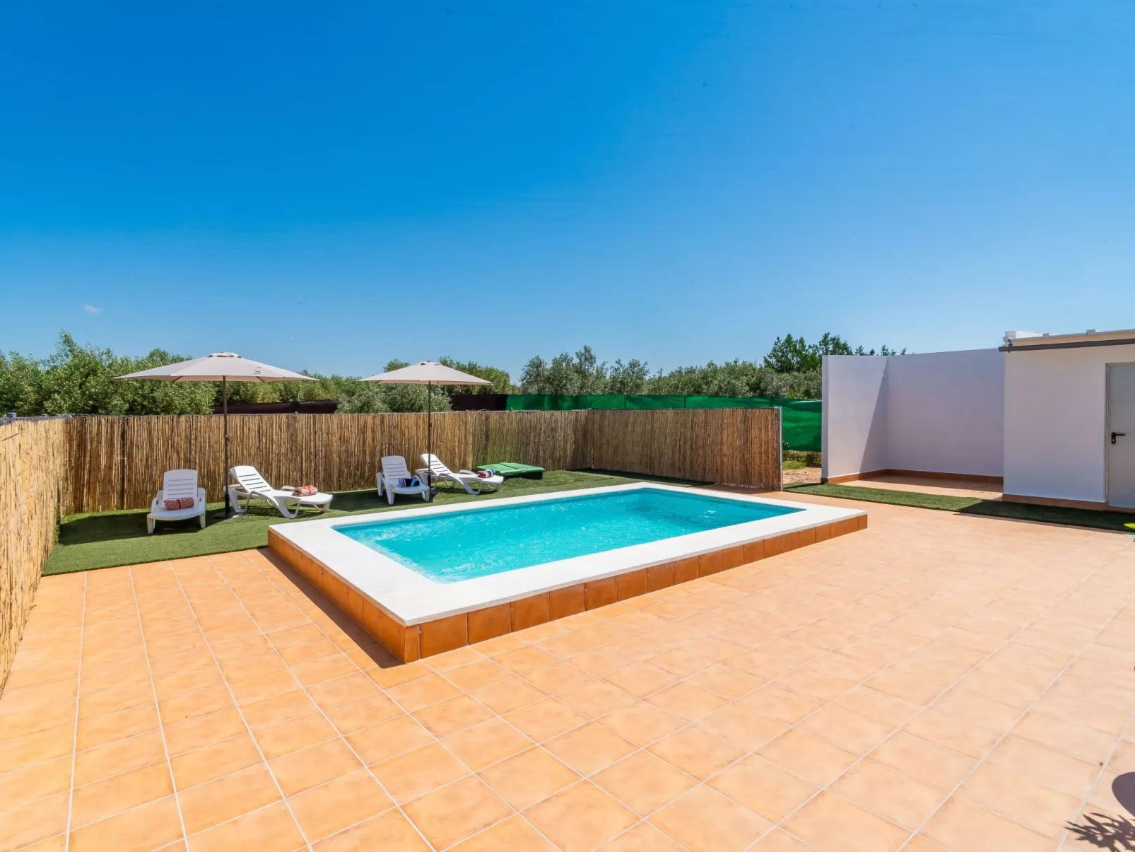 Olivera Country Cottage-Image-tags.info