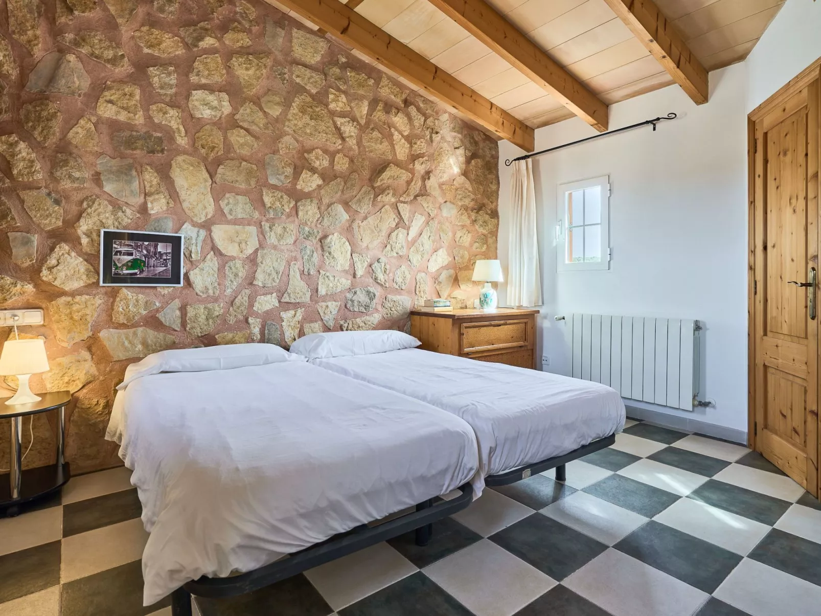 Villa mit privatem Pool-Binnen