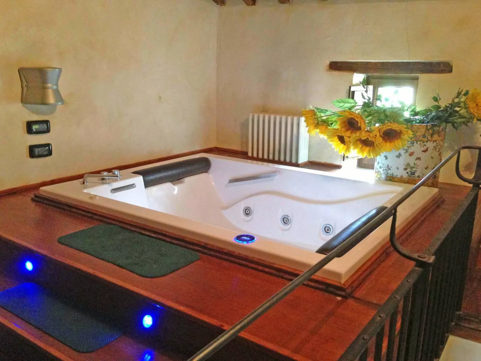 Altes Kloster und eleganter Landsitz-Image-tags.info