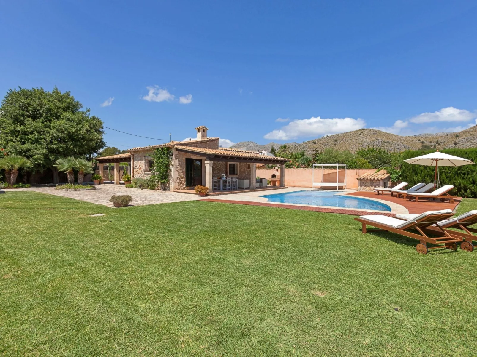 Ferienvilla "Benvingut-Buiten