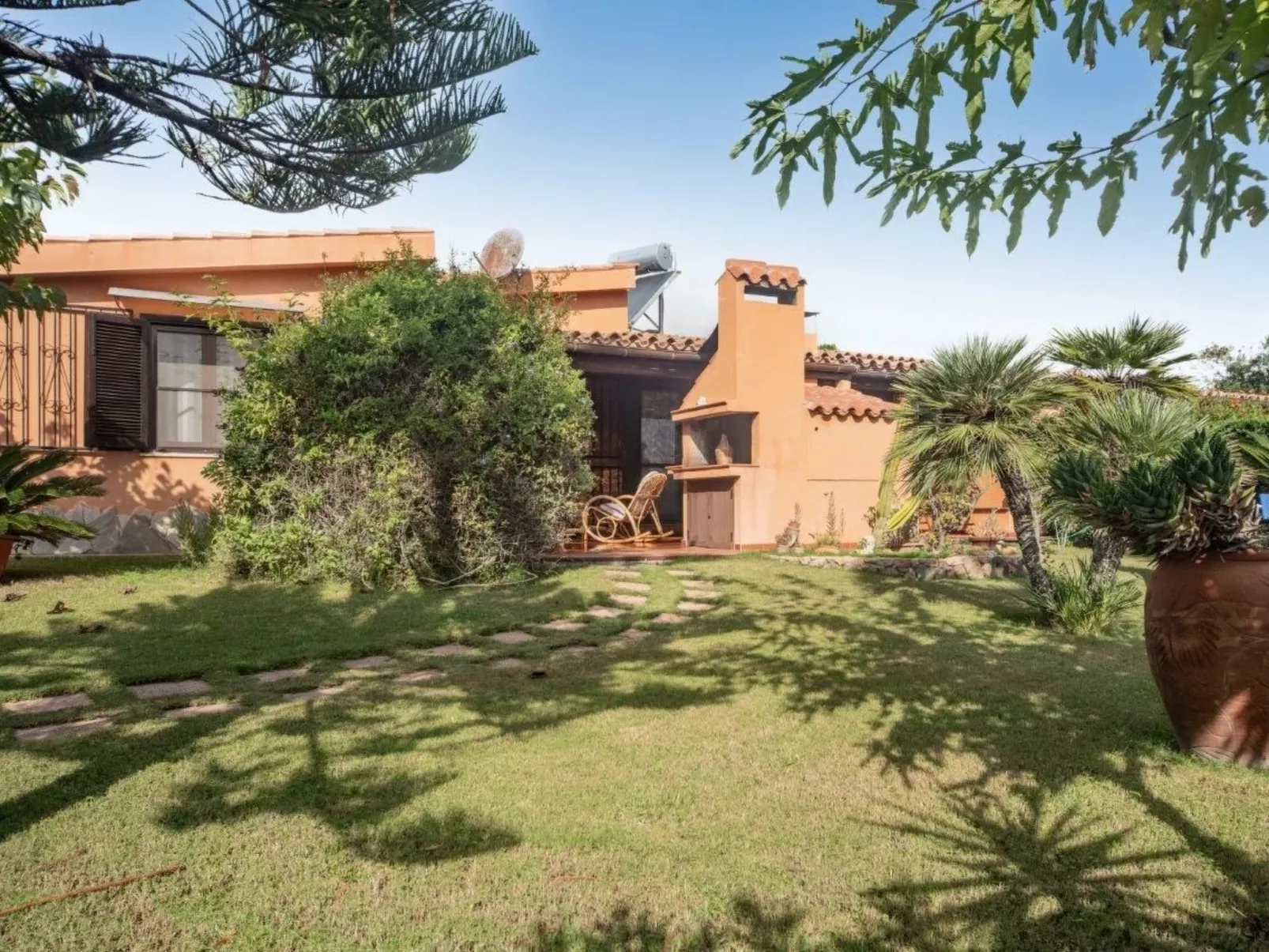 Schöne Villa nur wenige Schritte vom Strand entfernt in Costa Rei-Image-tags.info