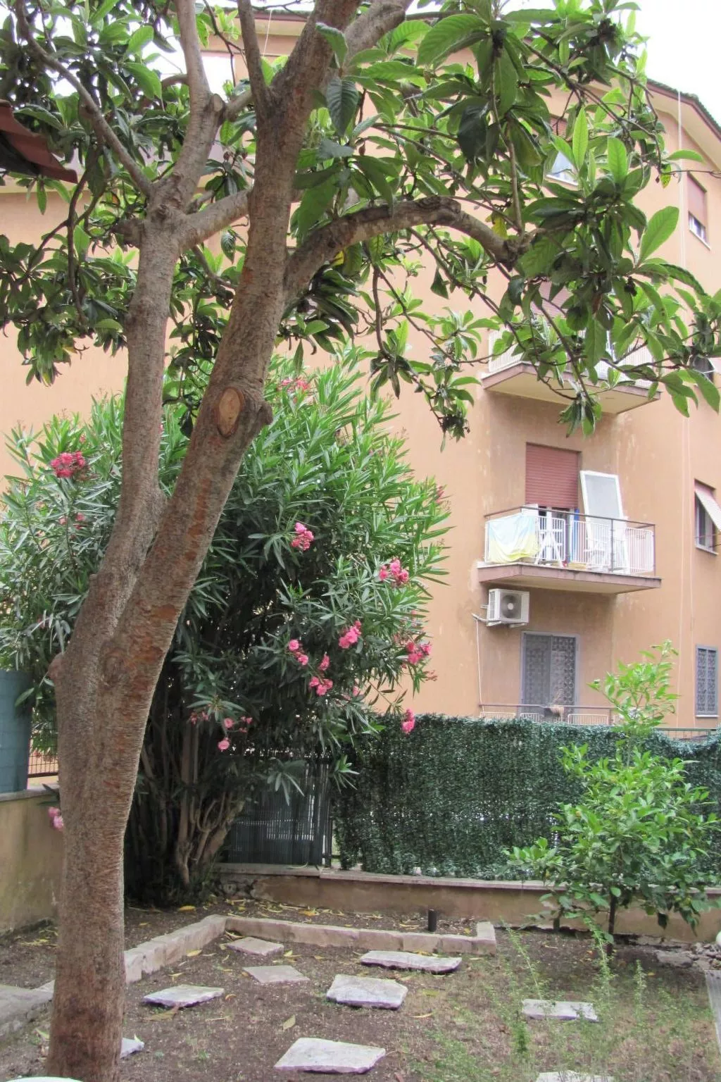 Wohnung "Schwarzes und weißes Loft - Roma"-Image-tags.info