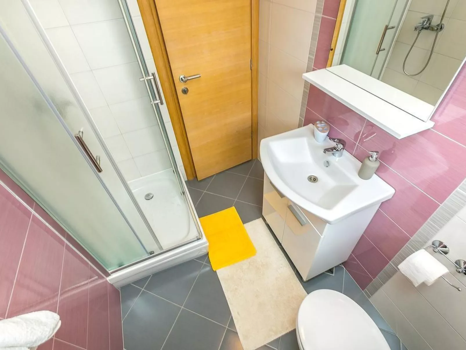 Für 4 Personen ca. 35 m&sup2; in Medulin, Istrien (Medulin und Umgebung)-Image-tags.info