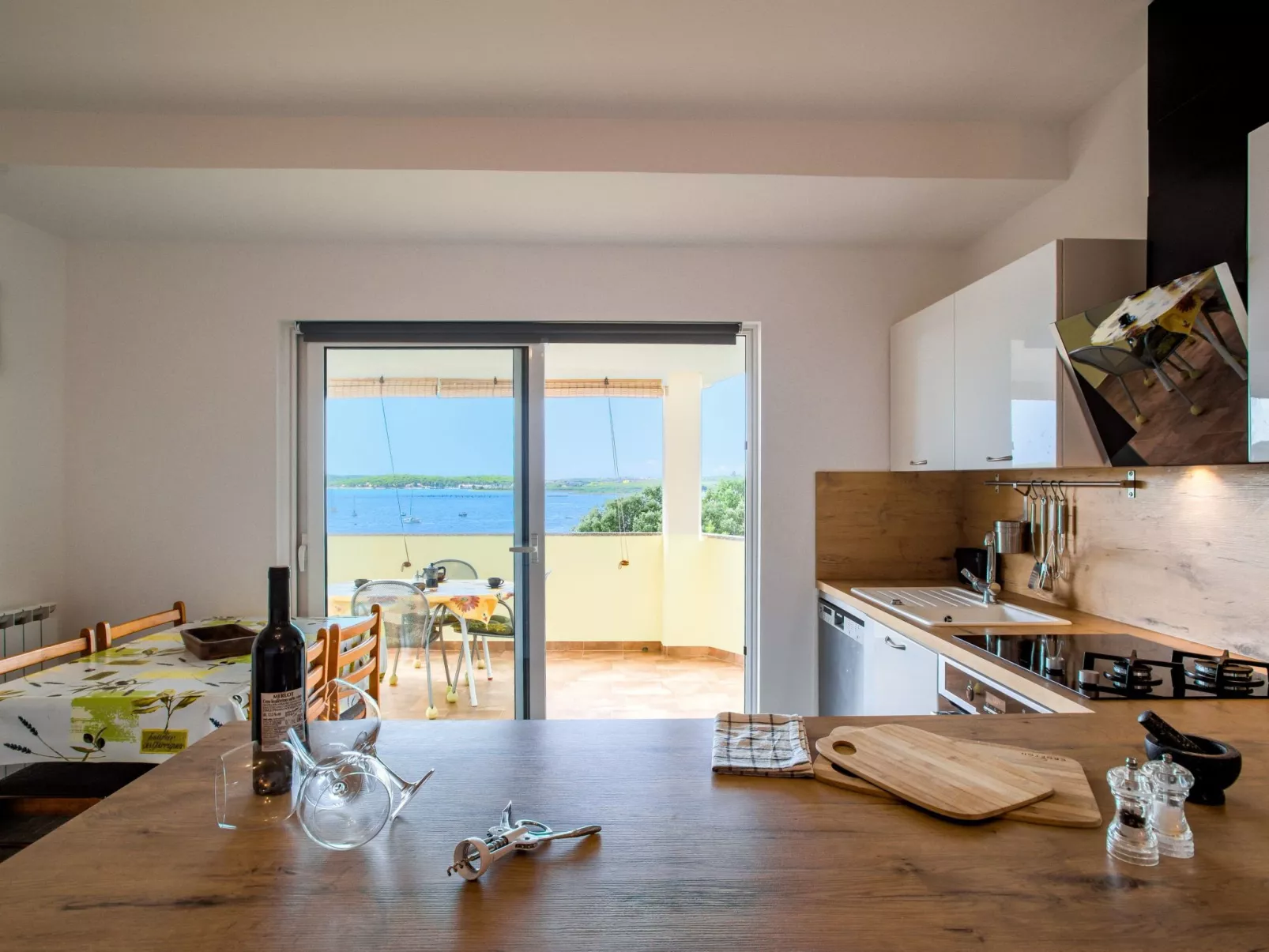 Schöne Wohnung in Medulin mit Möbliertem Balkon-Image-tags.info