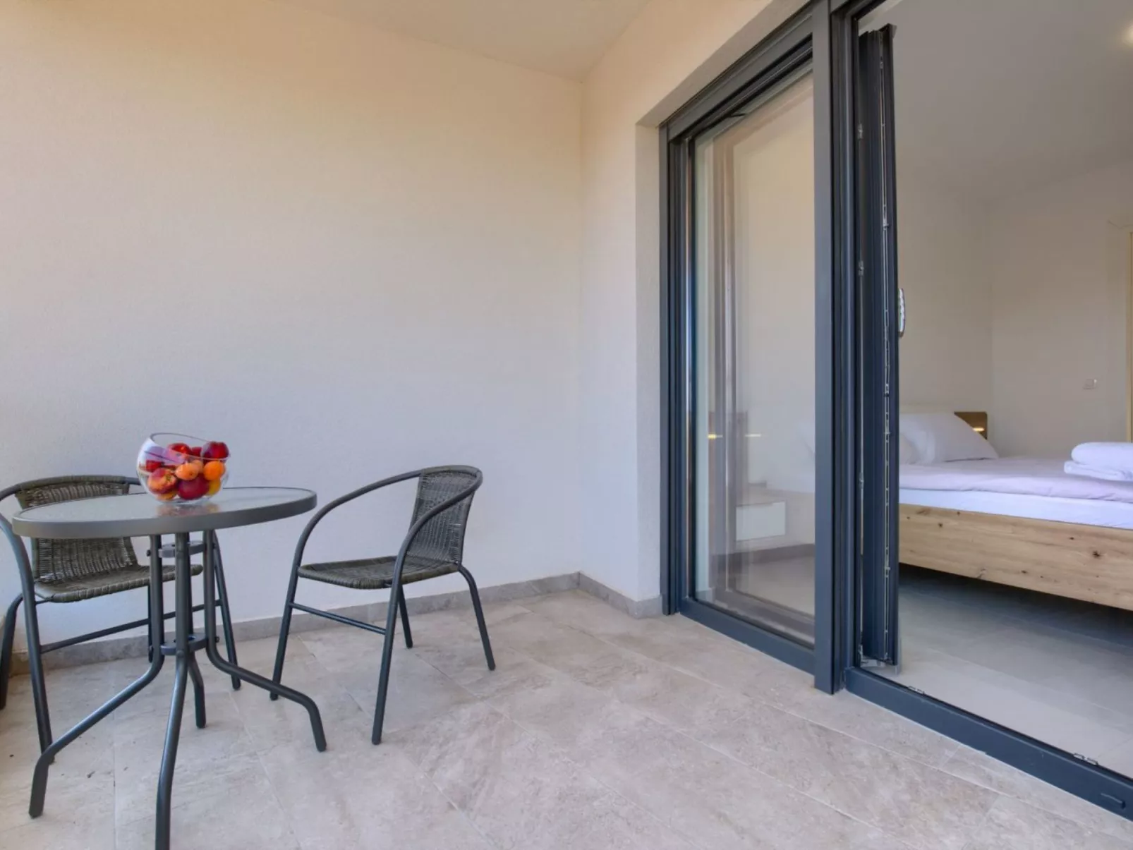 Villa Delfin mit Pool-Binnen