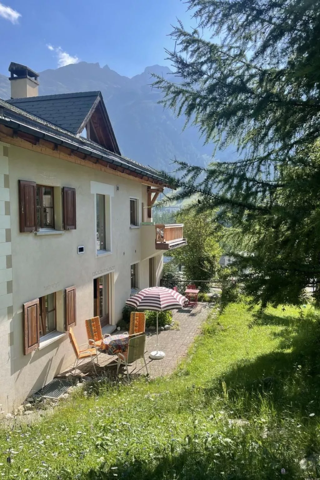 Chesa Muntanaia-Buiten