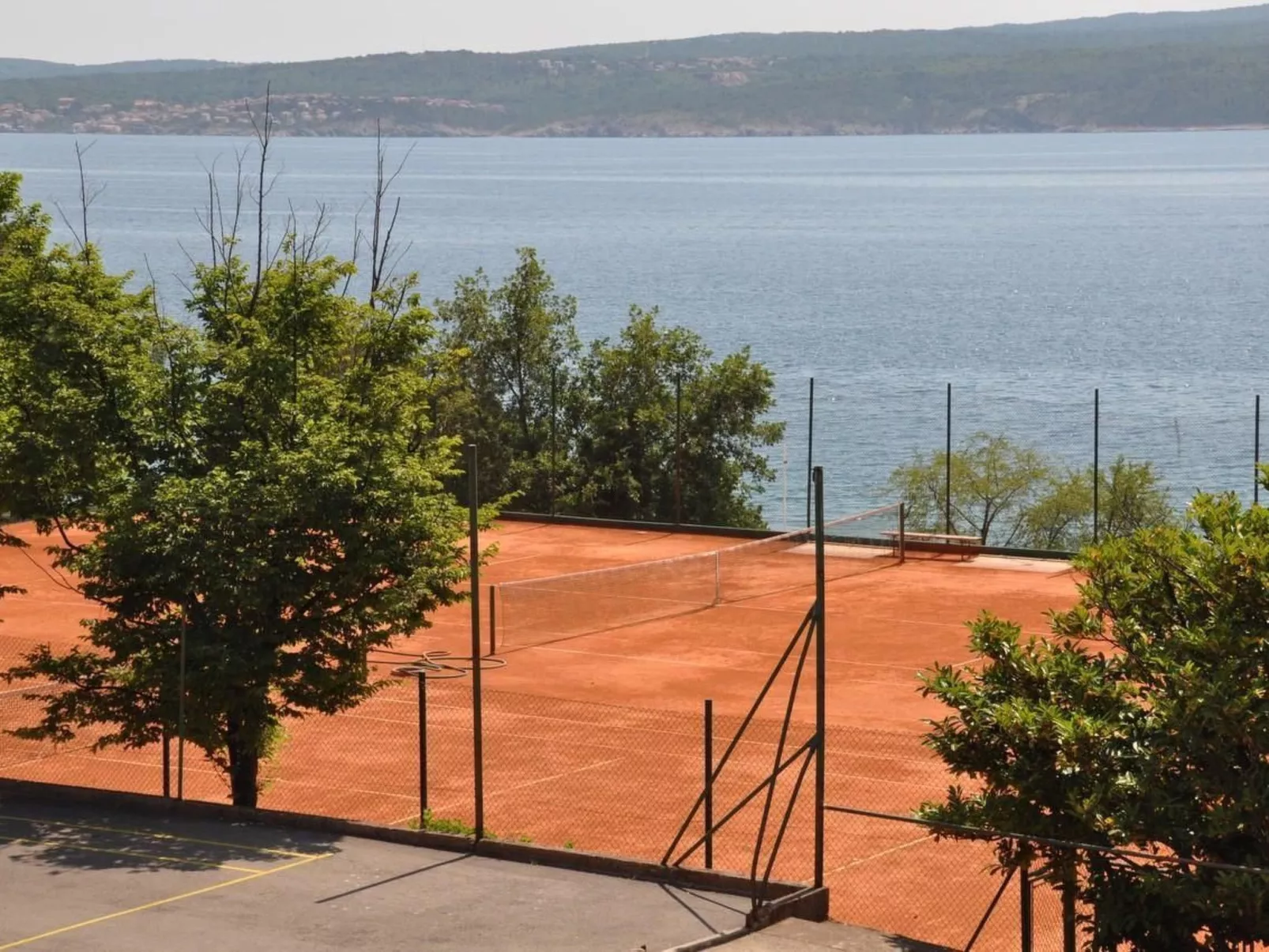 Wohnung mit Balkon und Meerblick-Buiten