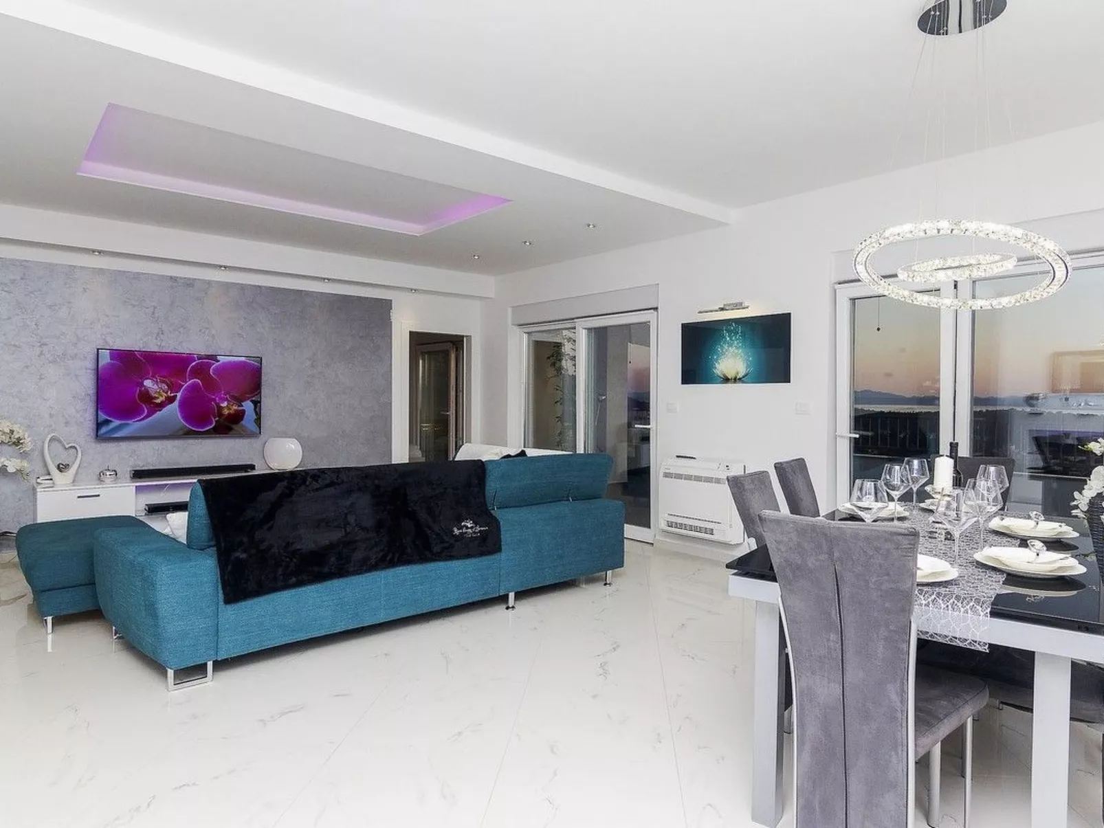 Penthousewohnung mit Whirlpool und Meerblick-Image-tags.info