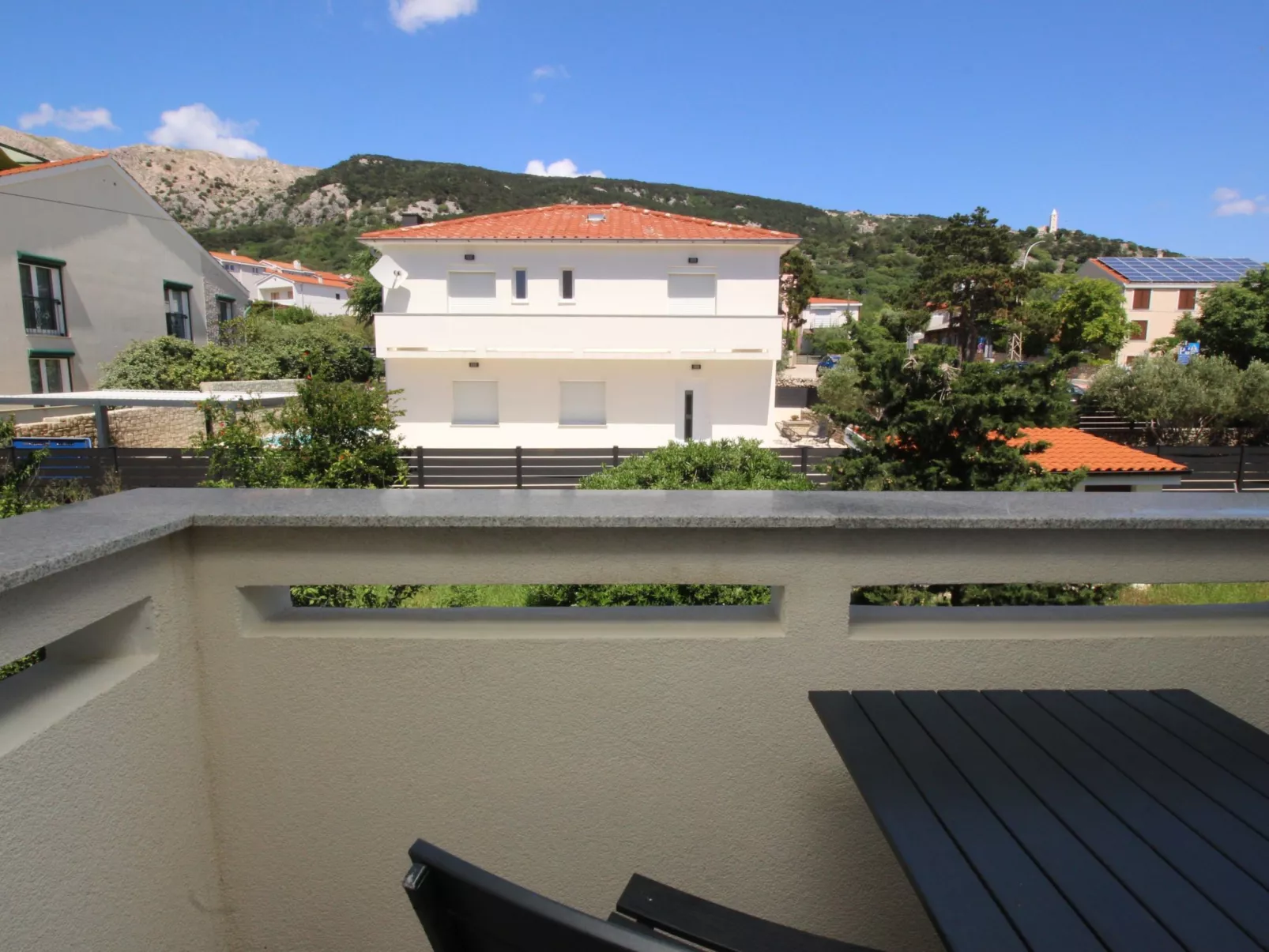 Modern eingerichtete Apartment ideal für junge Paaren im Zentrum von Baska-Buiten