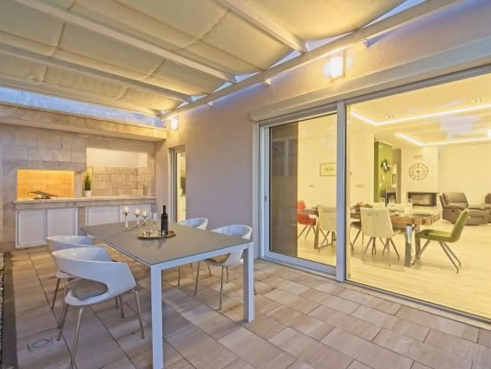 Villa Ulika-Image-tags.info