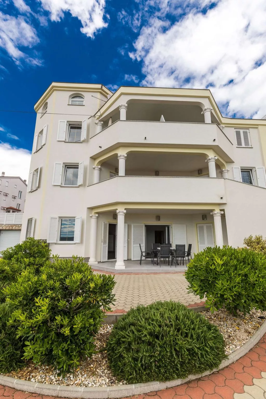 App2-Image-tags.info