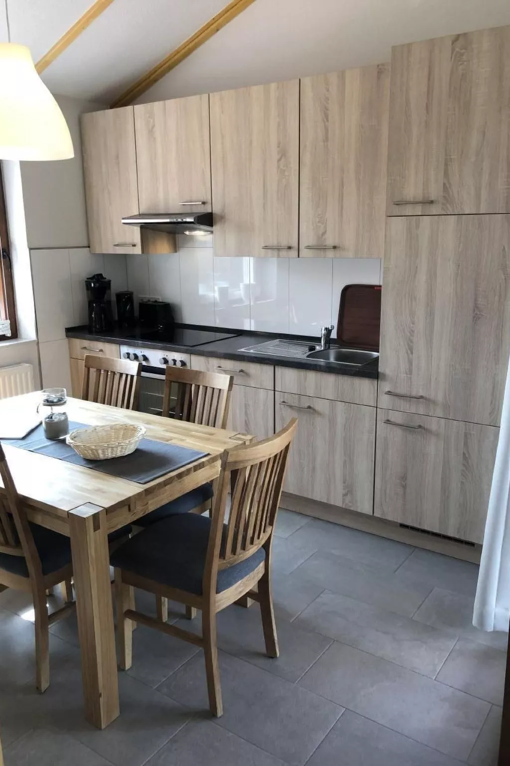 N6 Ferienhaus mit Garten in Eckwarderhörne-Binnen