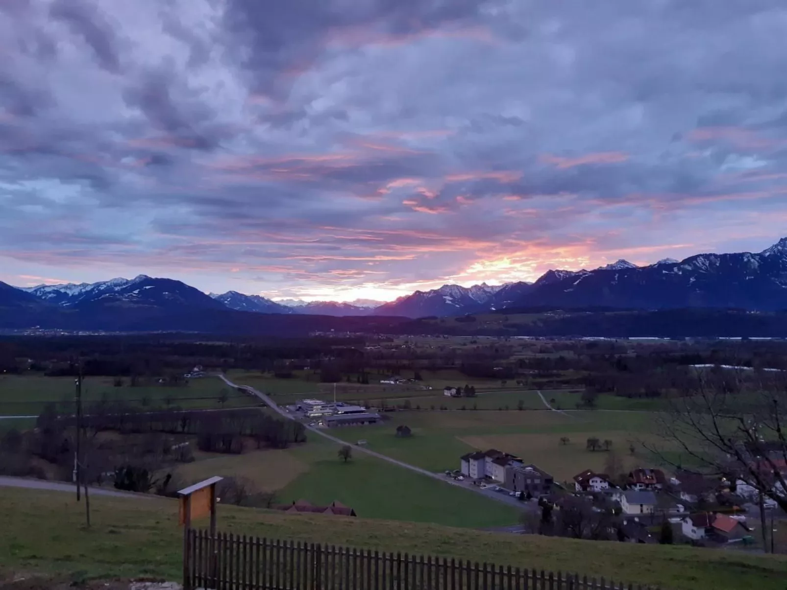 Löhli Hof-Image-tags.info