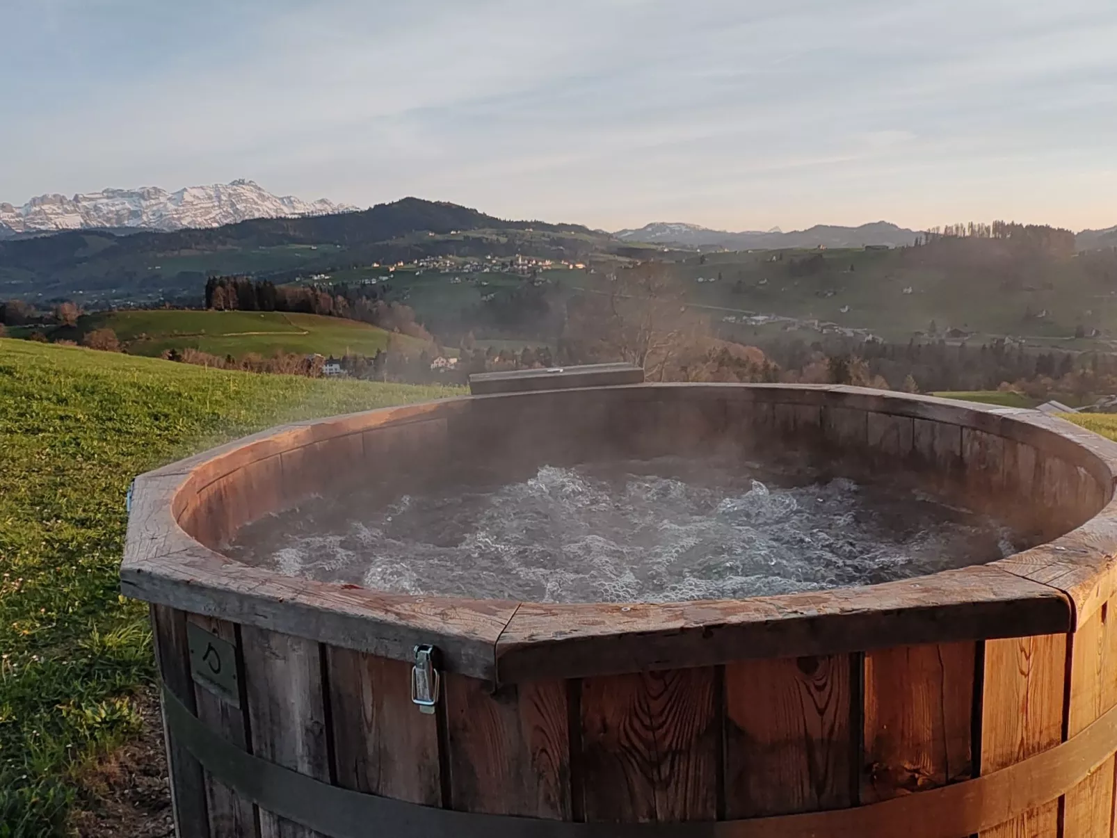 Sunehus.ch-Image-tags.info