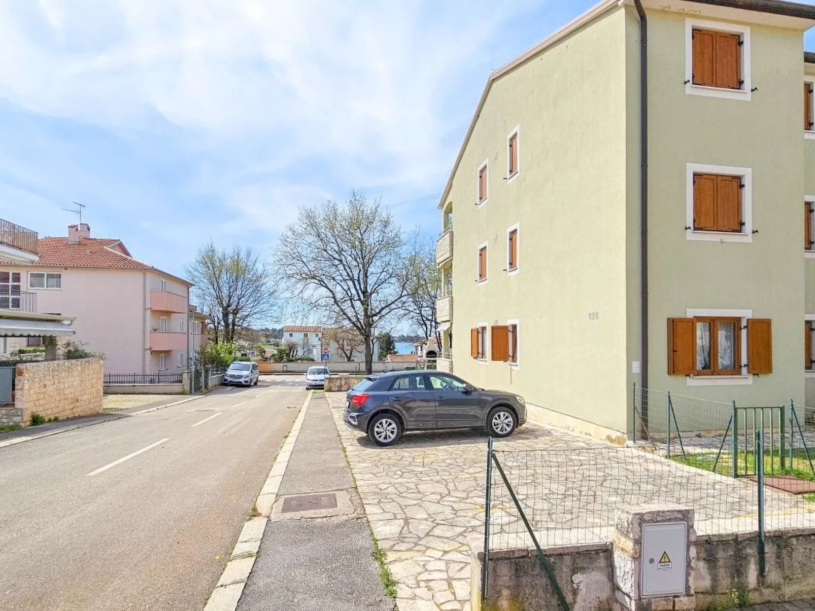 "Fabiola" mit Balkon - Buiten