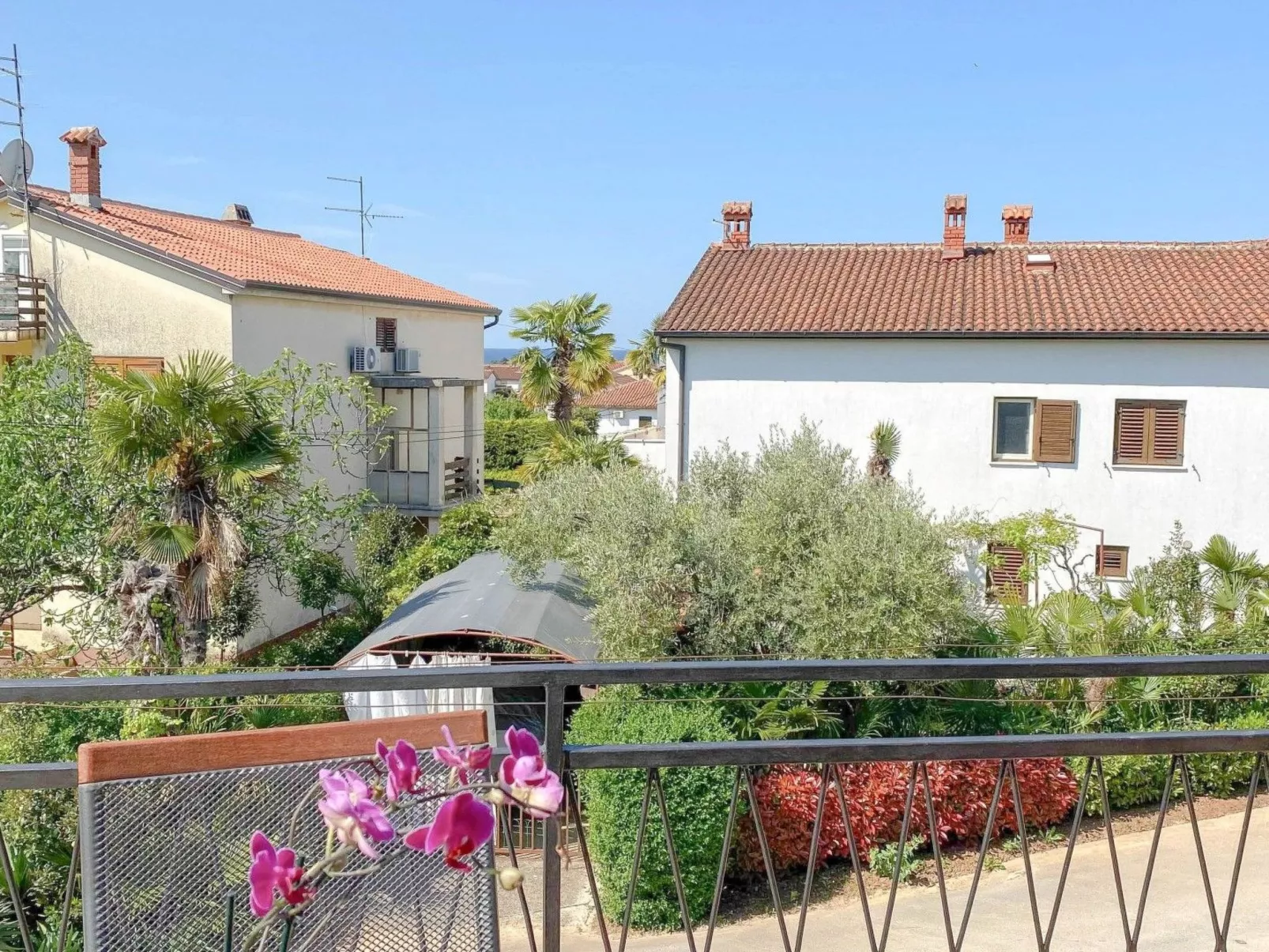 Wohnung "Ester" mit Balkon-Buiten