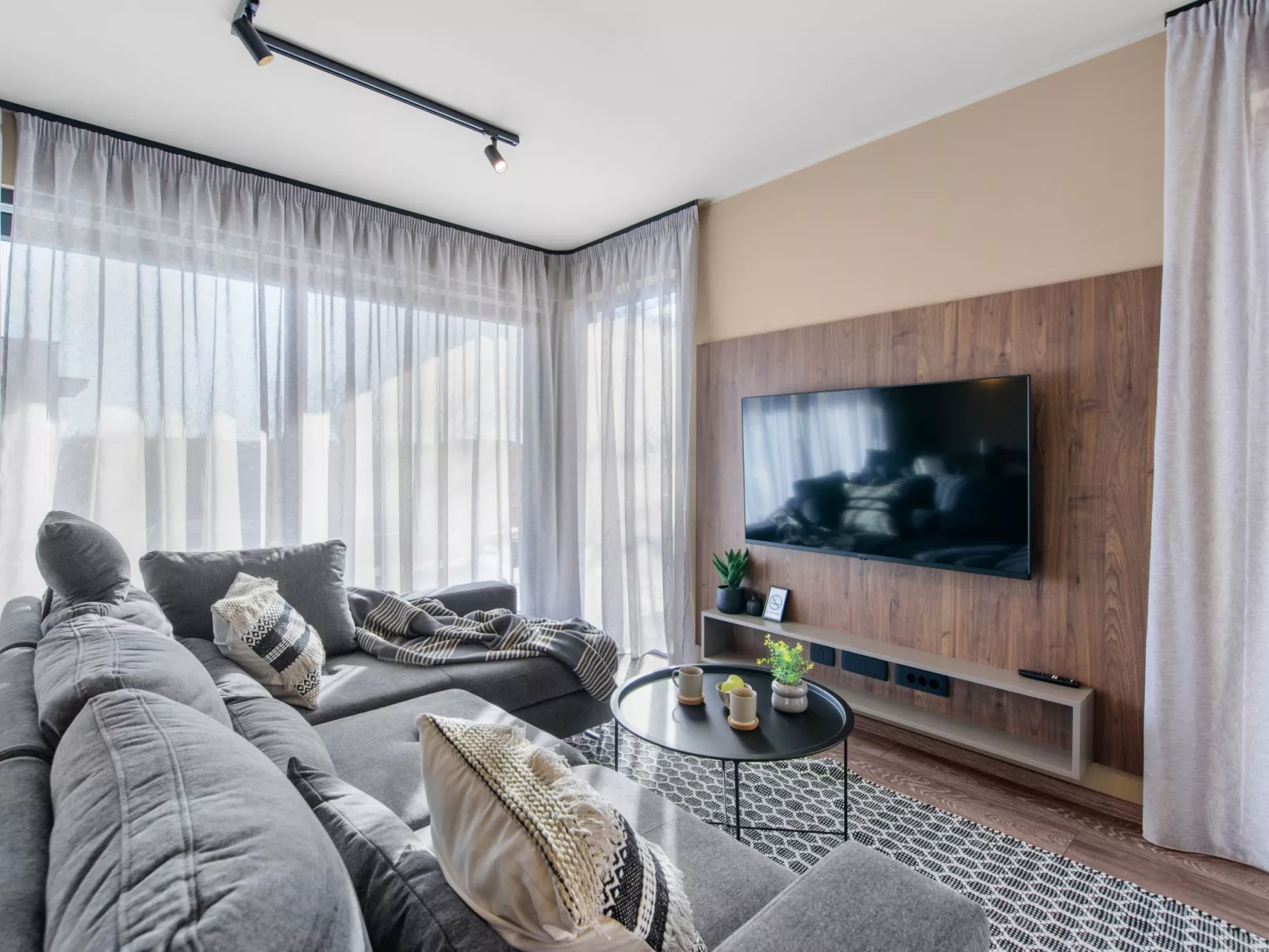 Quercus Village APP 10 mit privatem Pool-Binnen