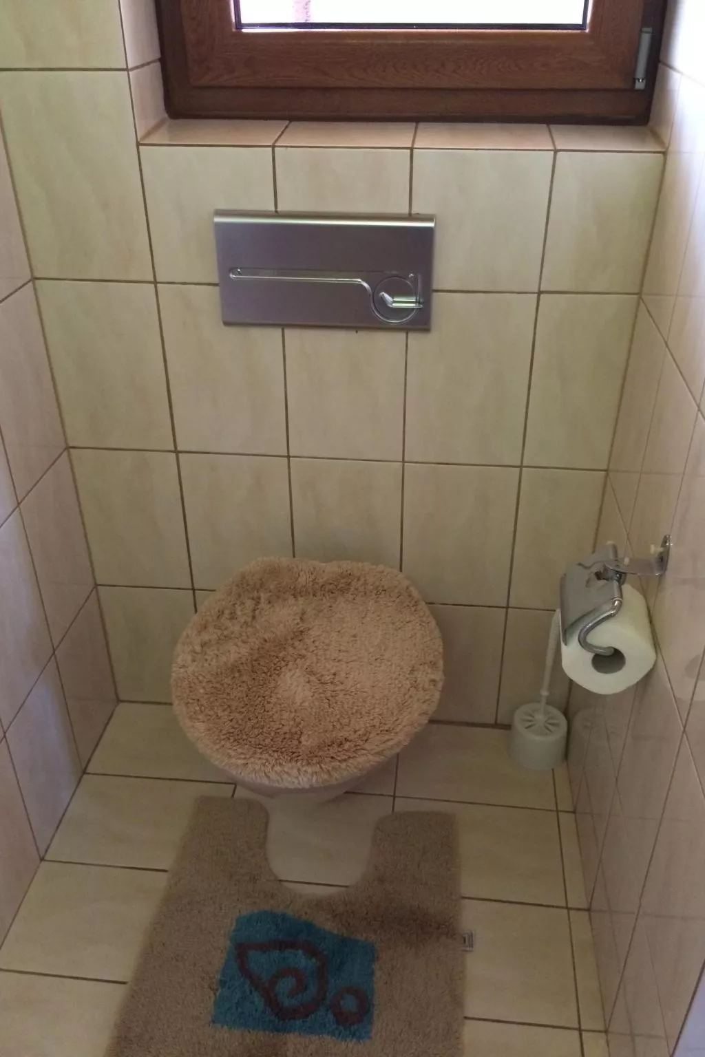 Komplette Villa mit zwei Appartements-Image-tags.info