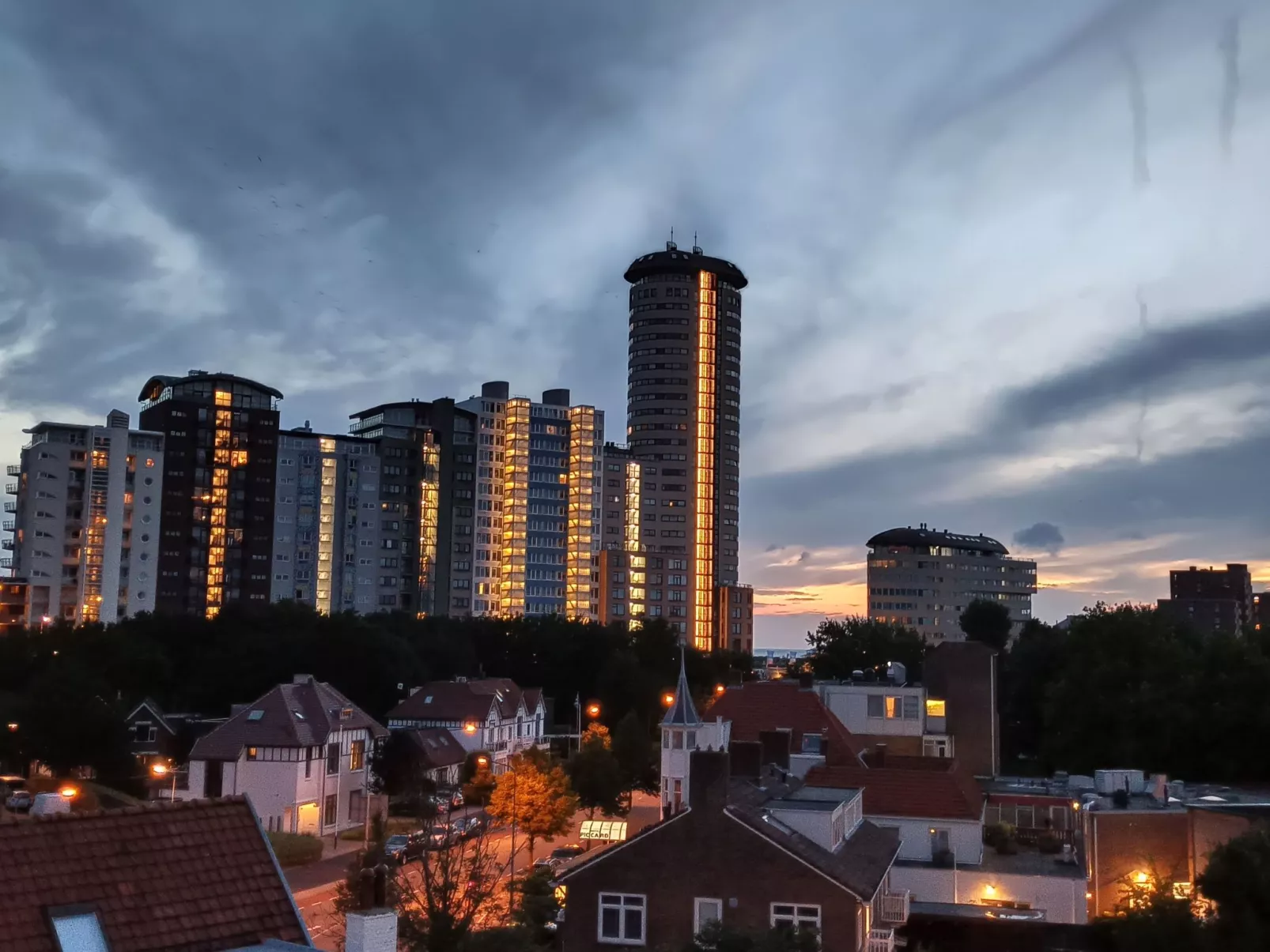 Appartement "Frühstück bei Carins"-Buiten