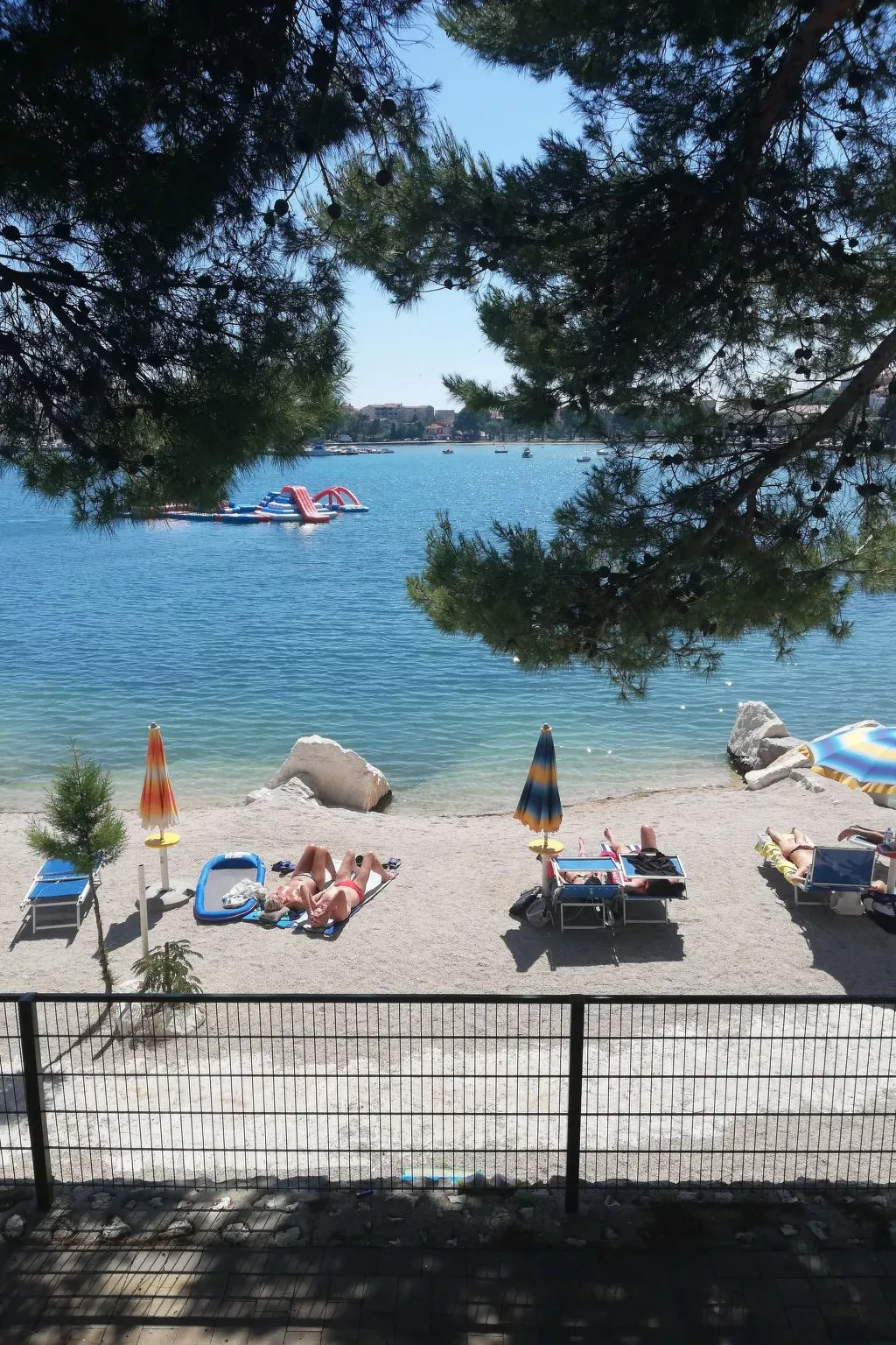 Kinderfreundliches Appartement mit Garten-Buiten