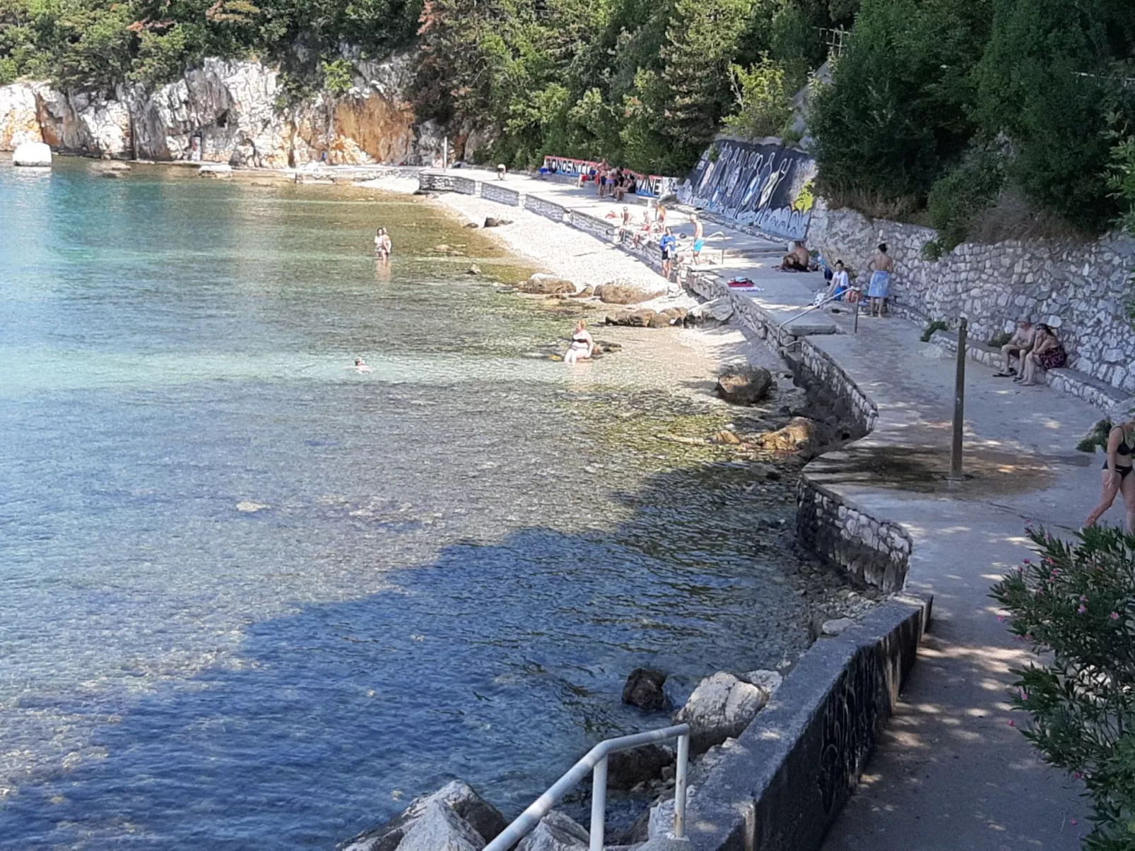Wohnung mit Blick auf das Wasser-Buiten
