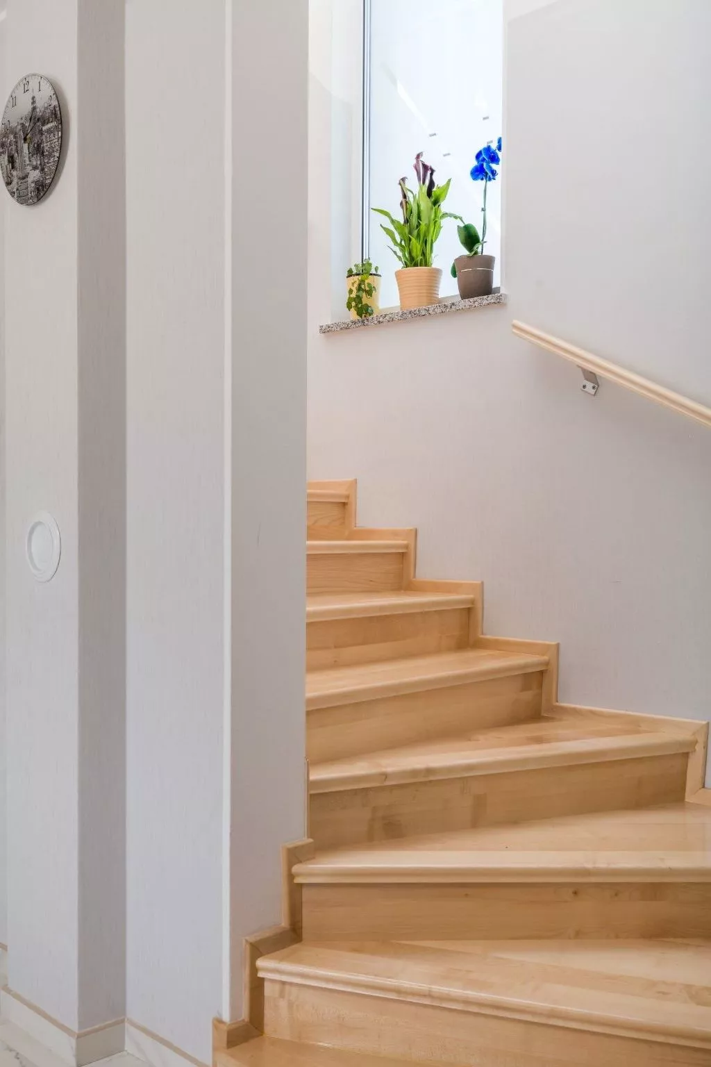 Schönes Haus für 8 Personen mit großem Schwimmbad-Binnen