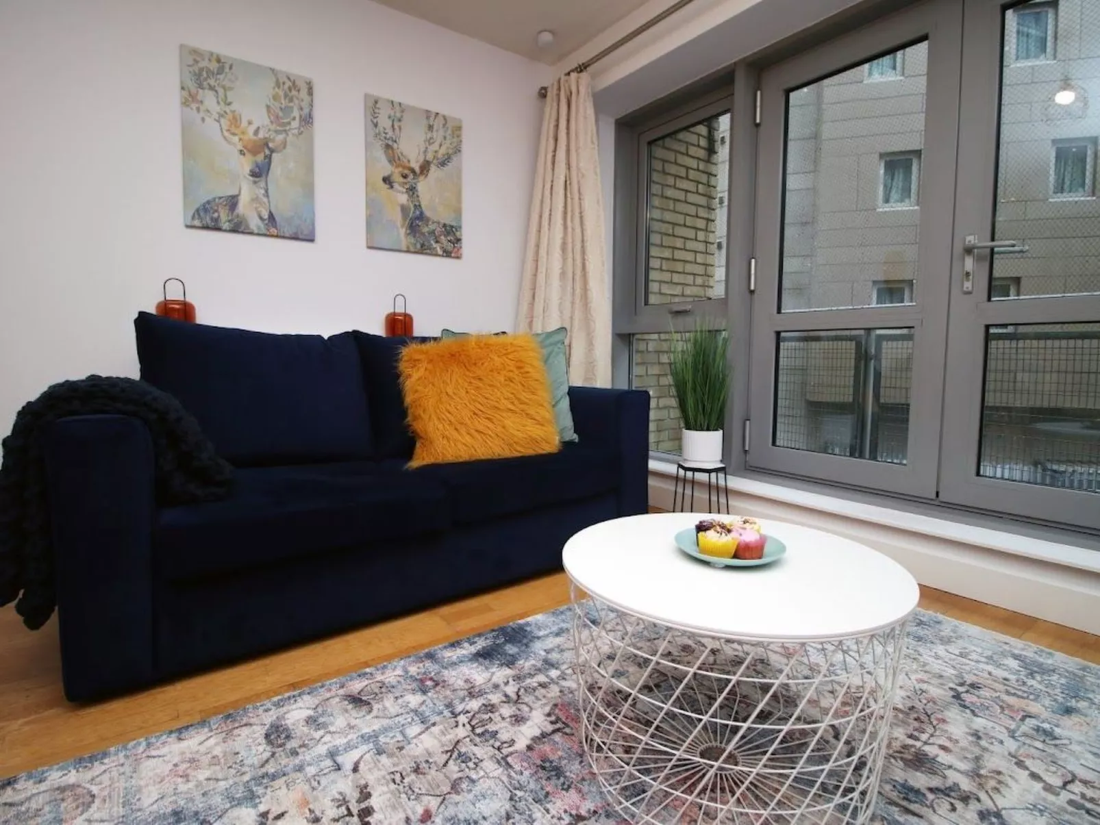 Zentrale Wohnung Bristol, 2 Betten, Balkon, Wi-Fi-Image-tags.info