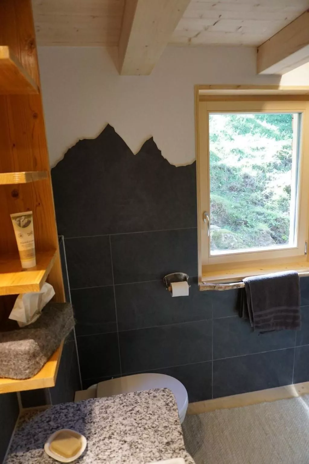 Wollhaus Oberzwirgi-Binnen