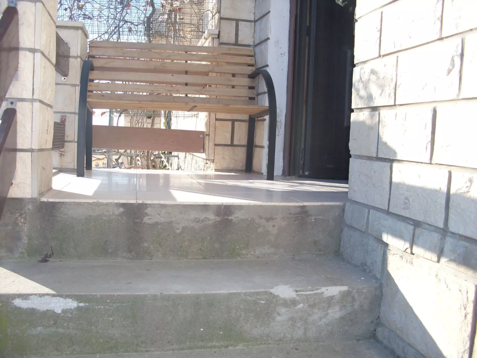 Erdgeschoss-Wohnung-Buiten