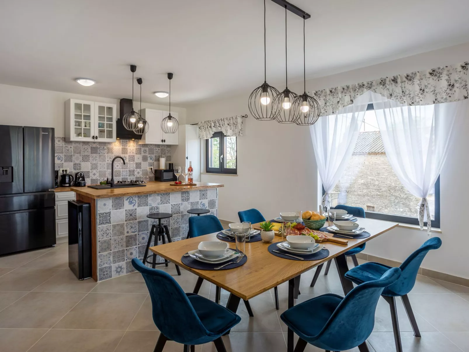 Schönes Ferienhaus in Modrusani mit Großem Garten-Binnen