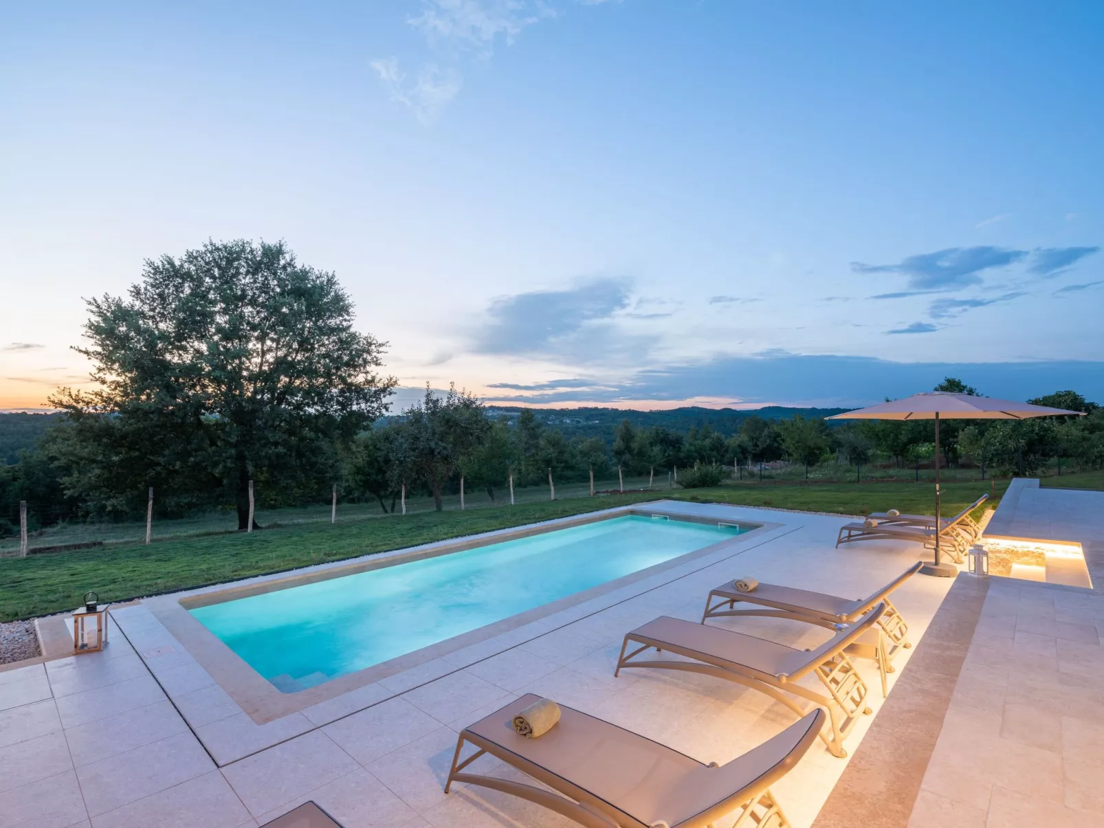 Villa Sentiero-Buiten