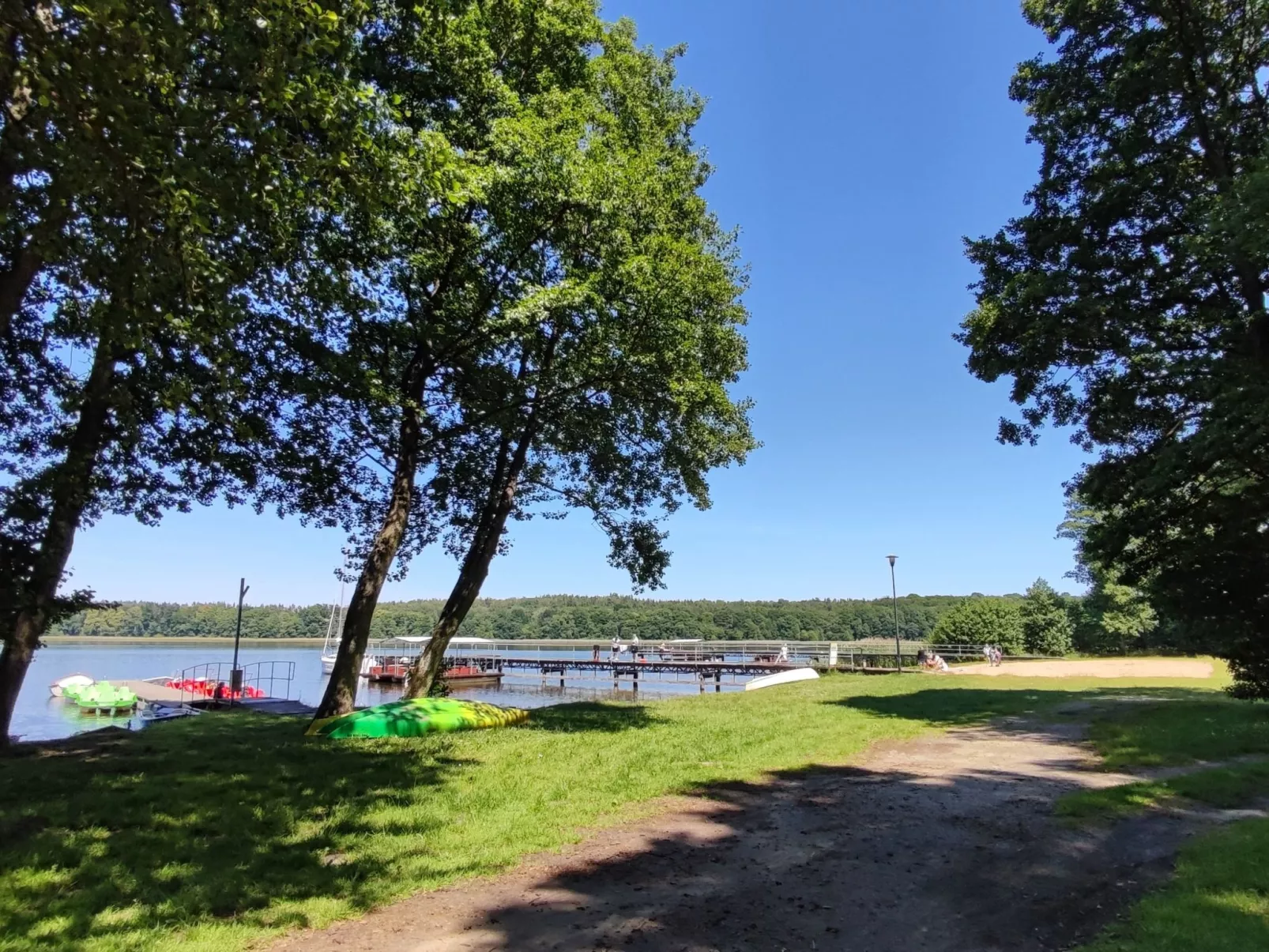 "Brown House" mit eigener Terrasse-Buiten