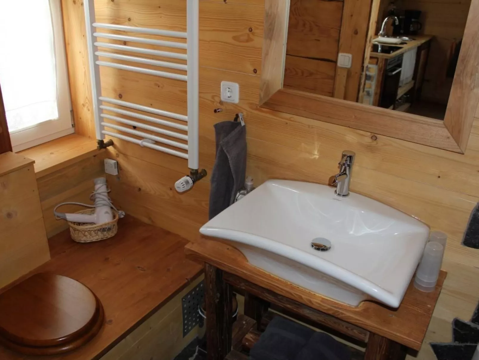 FH Anno Dazumal wie zu Oma's Zeiten-Binnen