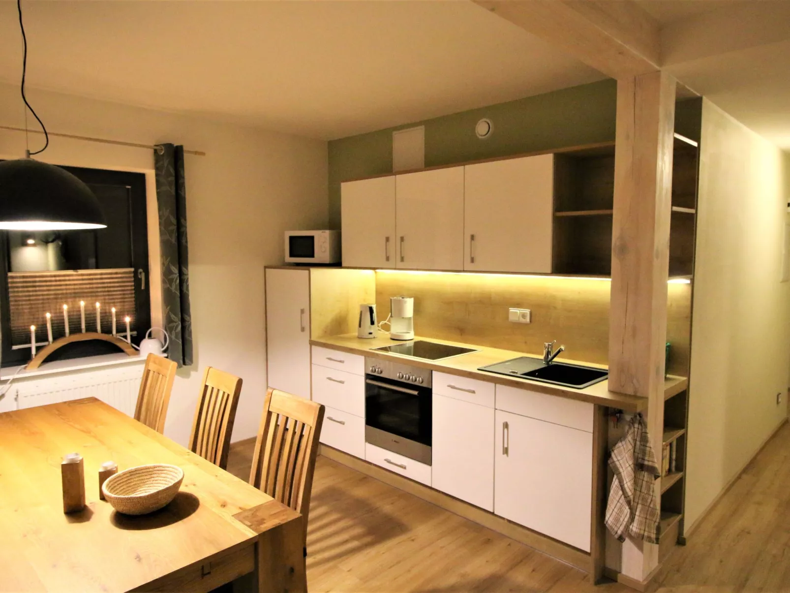 Moderne, niveauvoll eingerichtete Ferienwohnung-Binnen