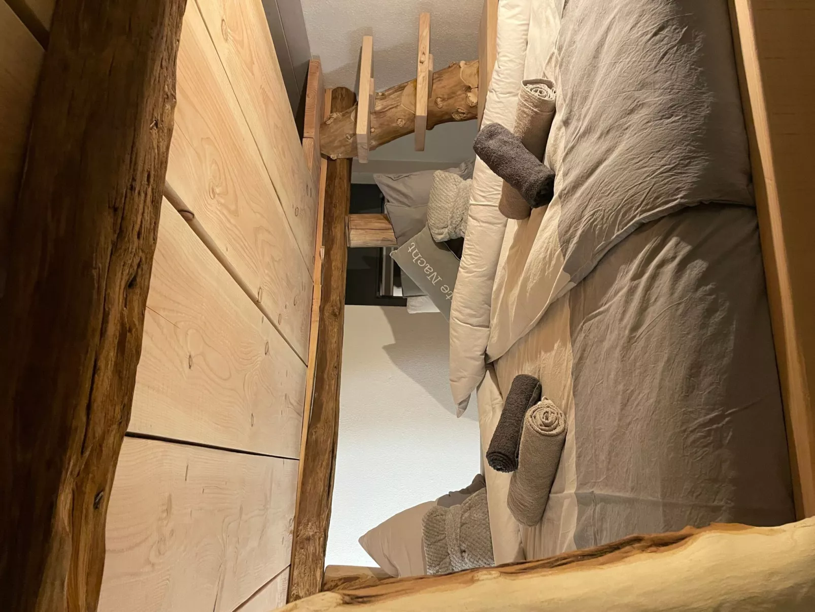 Max Mountain View-Binnen