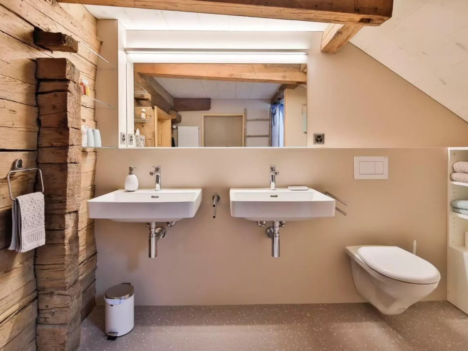 Haus zum Reh - Binnen