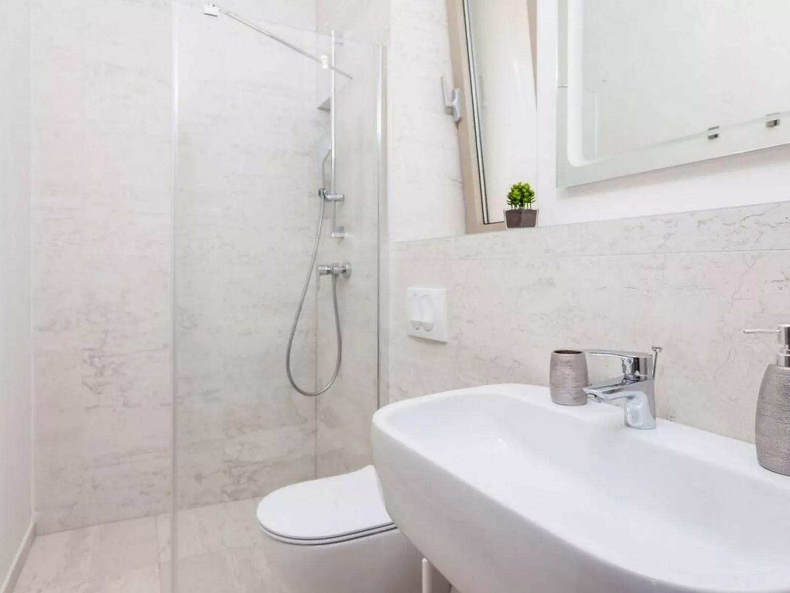 "vila Belveder" mit Infinity-Pool-Binnen